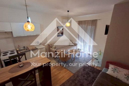 Garsonjera 30m2 - Stari Aerodrom, Podgorica - Izdavanje